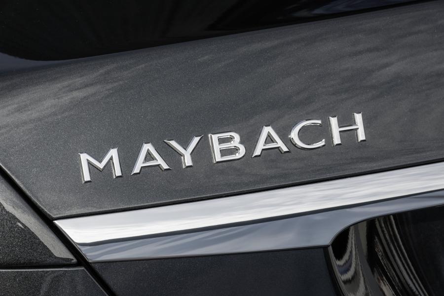 Логотип Mercedes-Maybach S600 (X222) 2015 года  (WW) (фото 31 из 49)